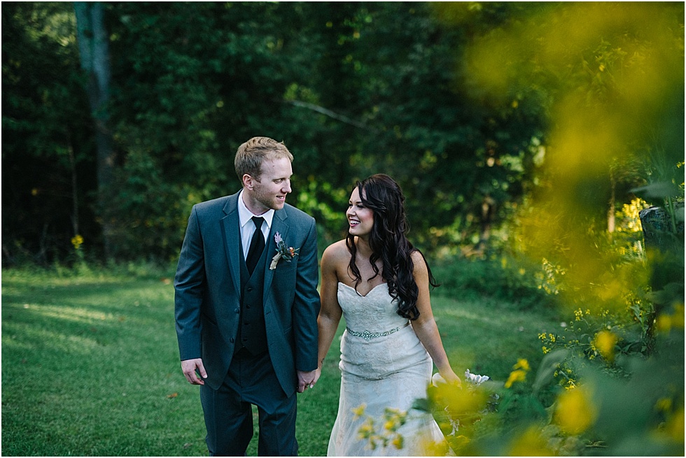 benedict haid farm wedding photo