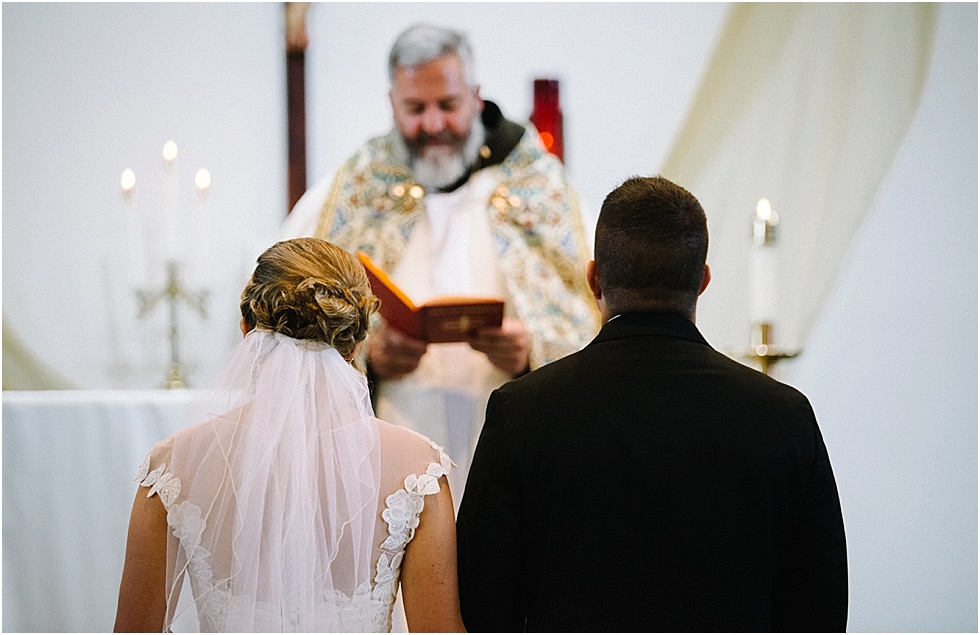 wedding ceremony shot in nitro west virginia