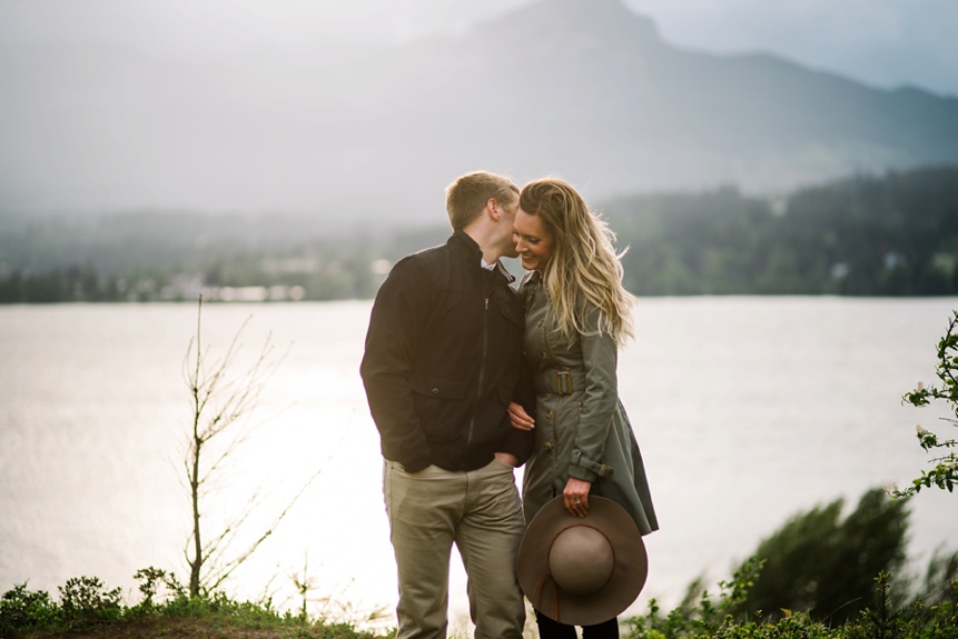 oregon engagement photo 