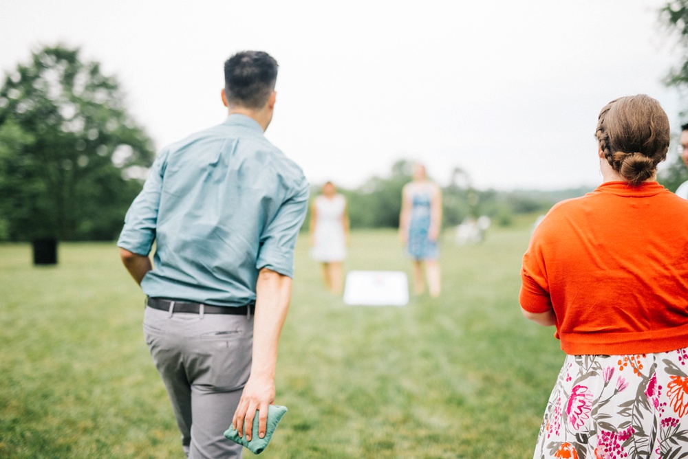 Backyard-Morgantown-WV-Wedding_1414