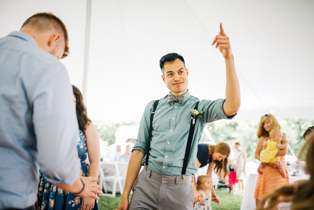 Backyard-Morgantown-WV-Wedding_1425