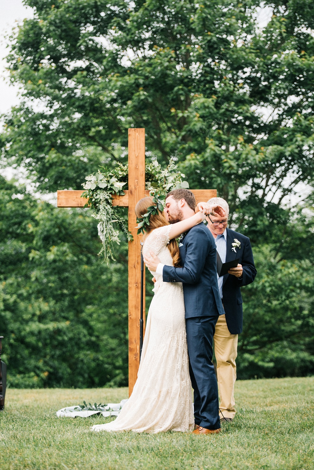 wv backyard wedding photo