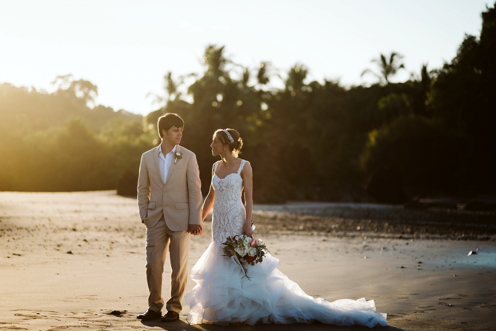 costa rica wedding photo