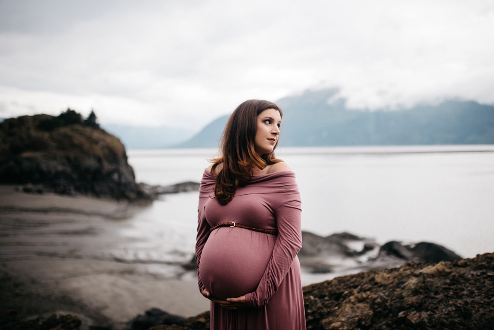 maternity portrait photographer anchorage alaska