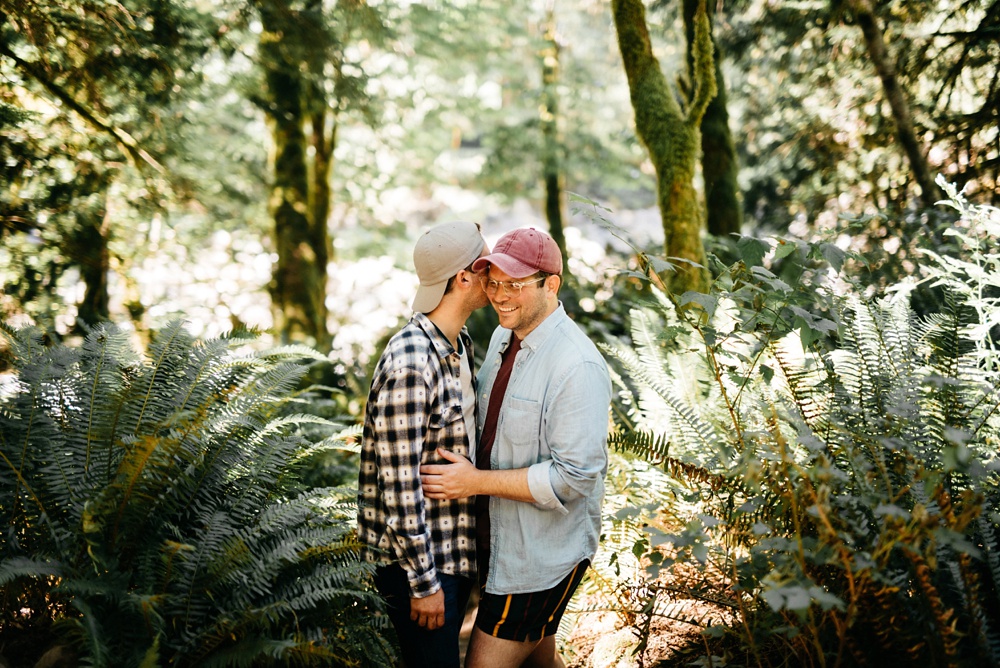 seattle hiking engagement session