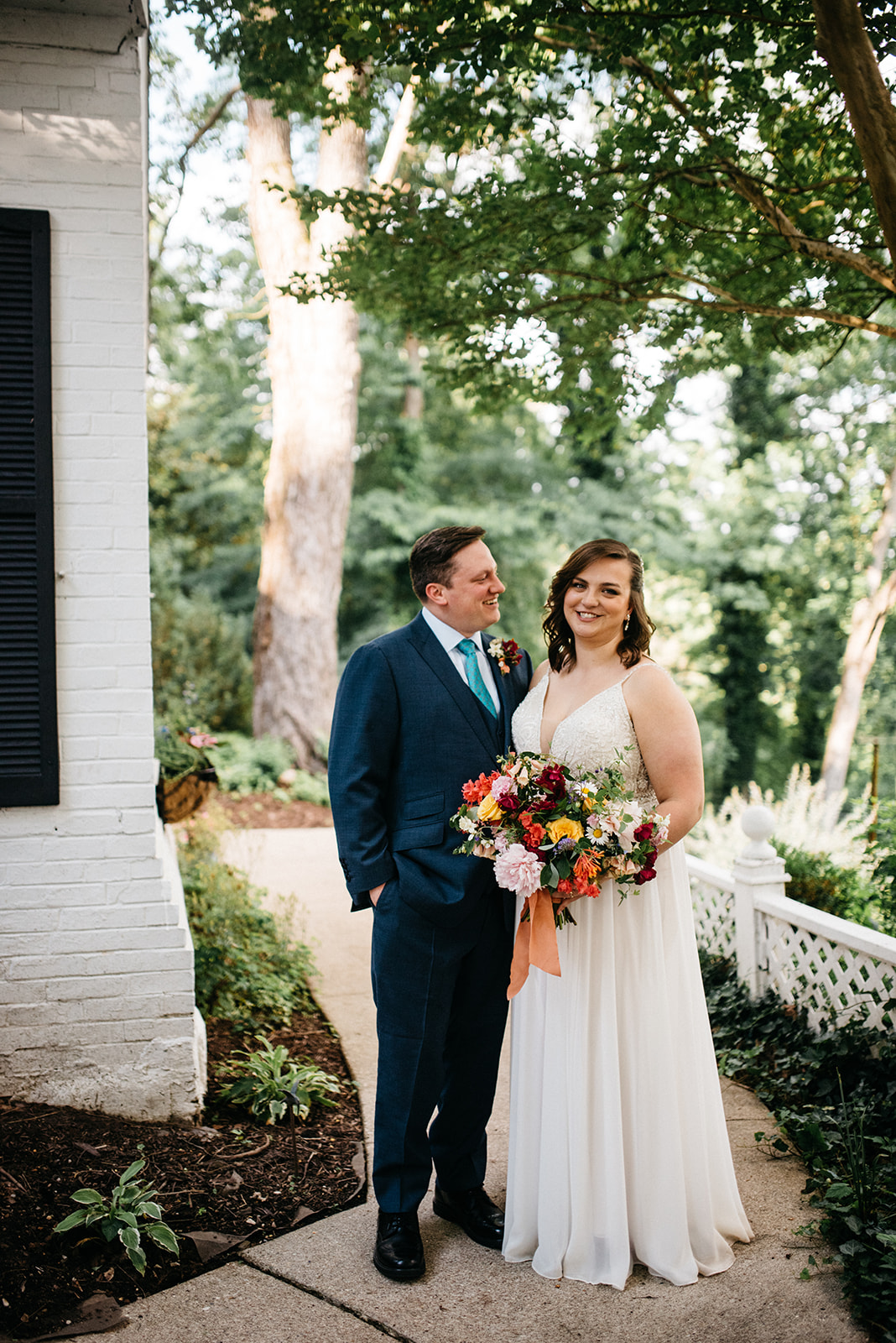 photos of a backyard wedding in charleston, wv 