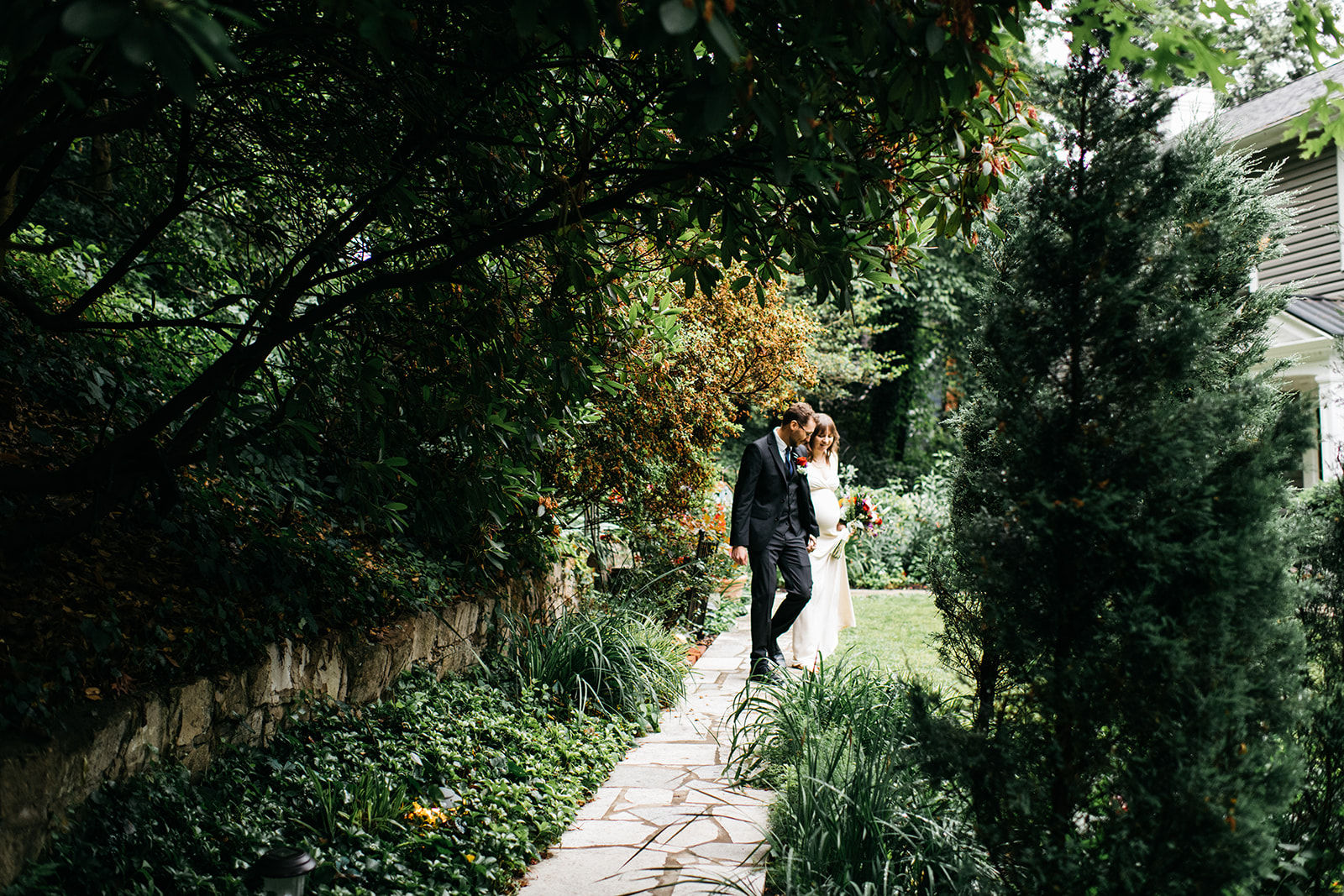 wv wedding photos taken in charleston